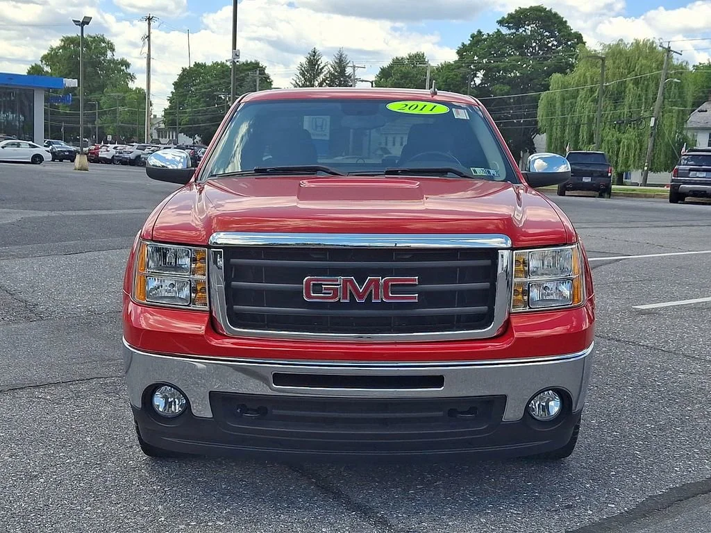 Used 2011 GMC Sierra 1500 SLE with VIN 1GTR2VE31BZ135102 for sale in Lebanon, PA