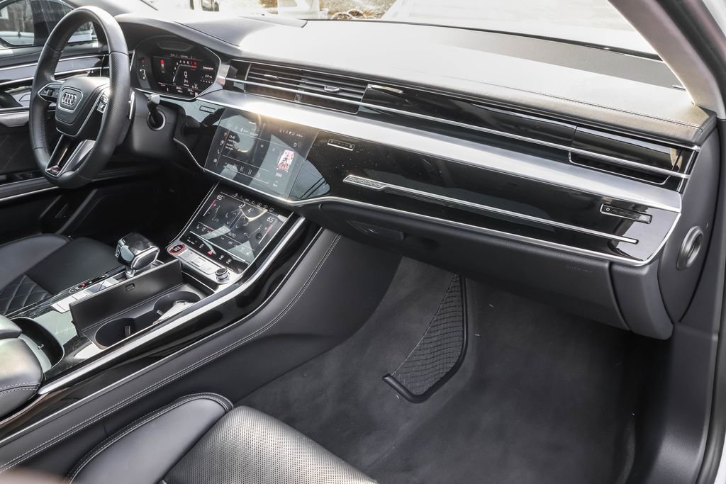 2023 Audi S8 Base - Photo 40