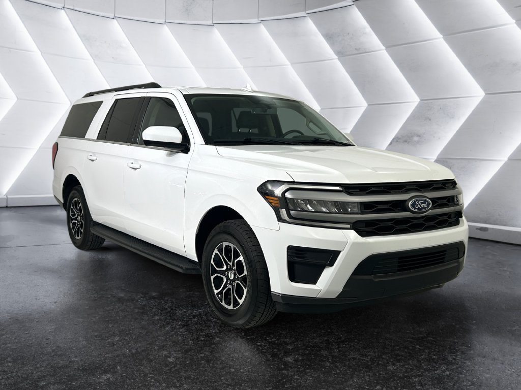 Used 2024 White Ford XLT image 1