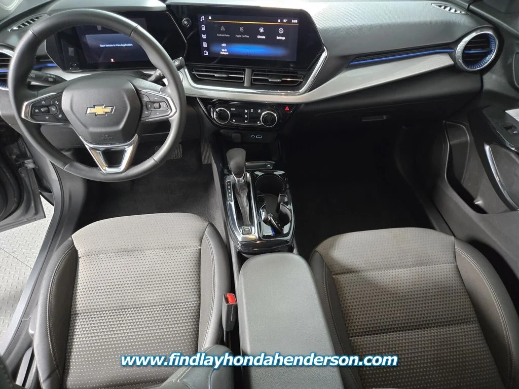 Used 2024 Sterling Gray Metallic Chevrolet LT image 16