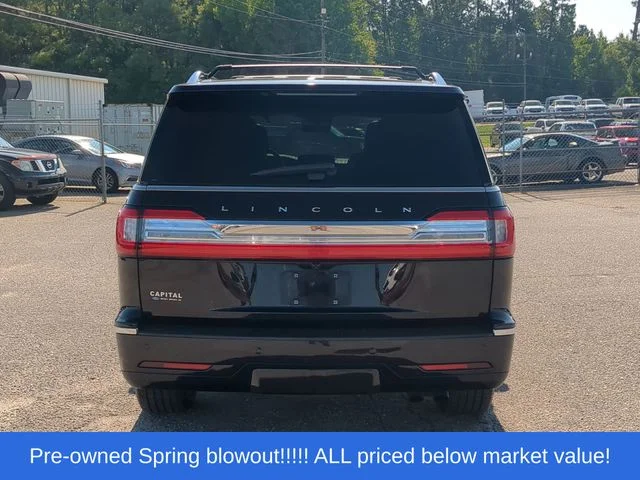 Used 2020 Black Lincoln Reserve image 12