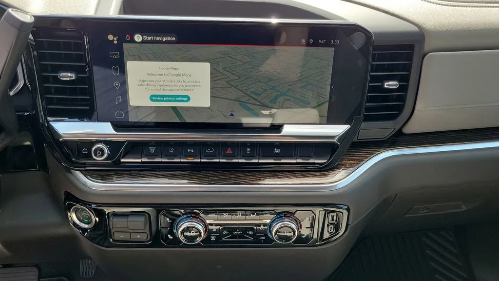New 2026 Summit White GMC SLE image 21