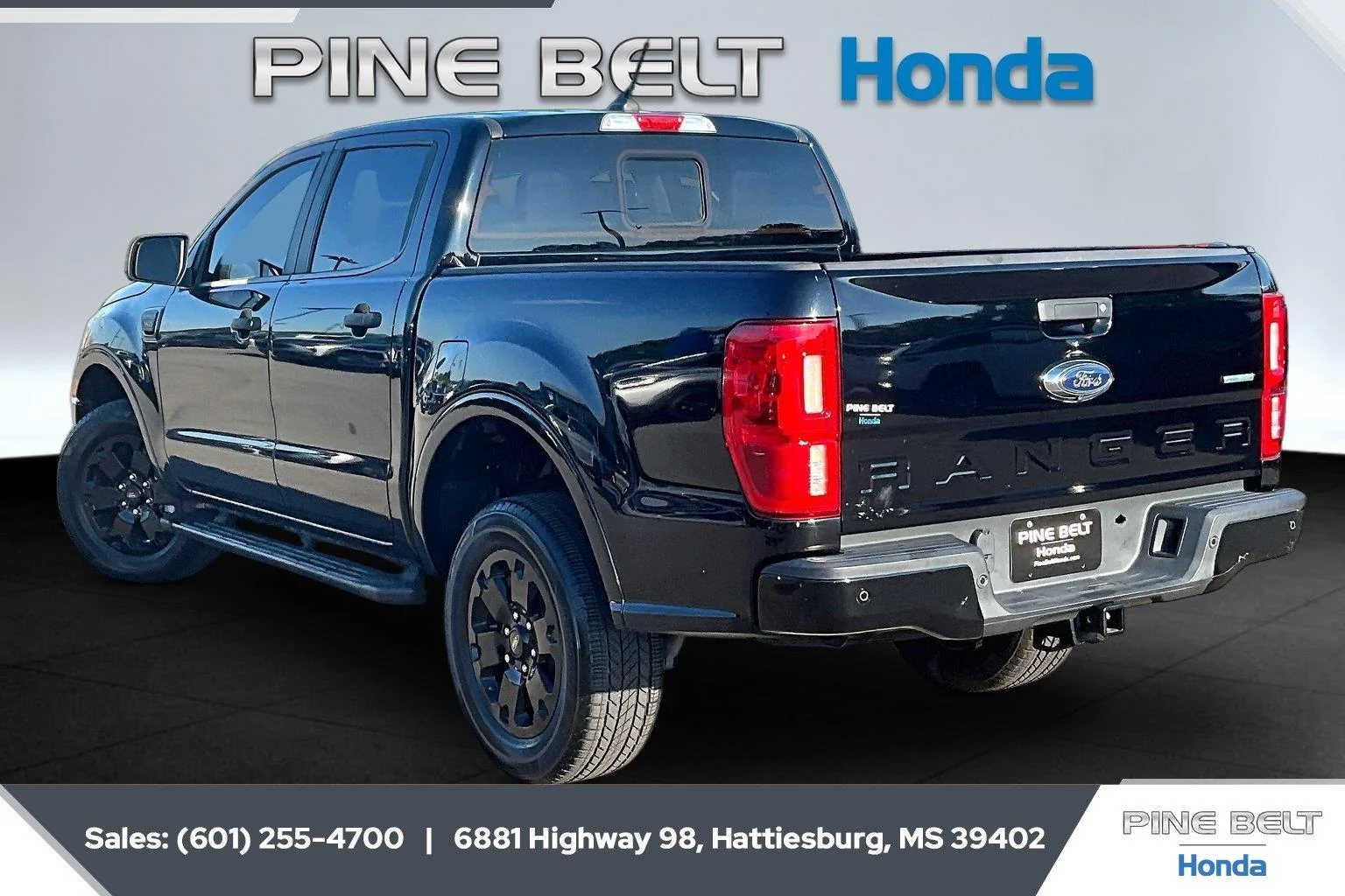 Used 2020 Shadow Black Ford XLT image 2