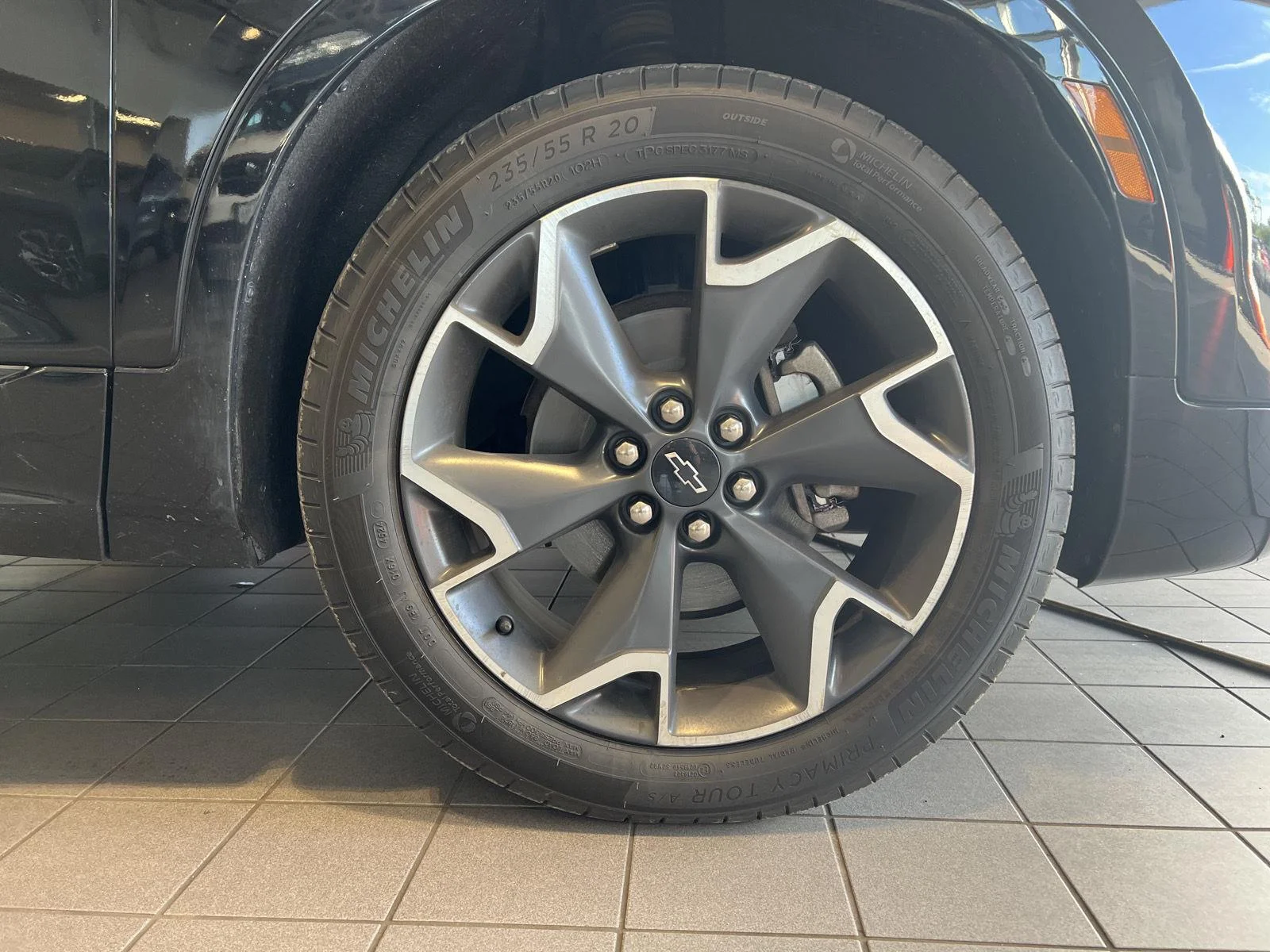 Used 2020 BLACK Chevrolet RS image 9