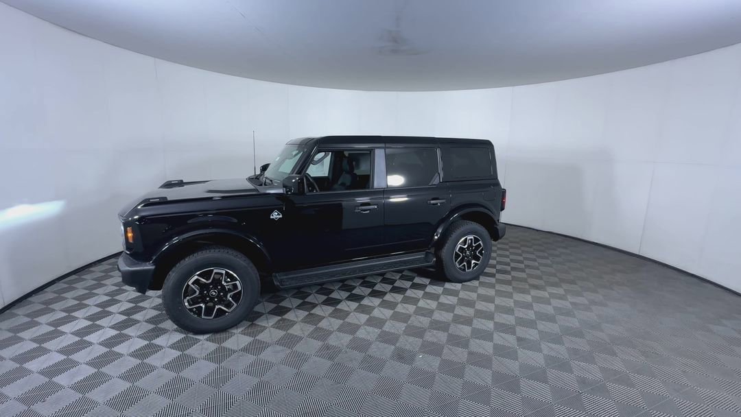 New 2026 Shadow Black Ford Outer Banks image 4