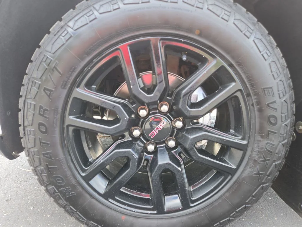 Used 2021 White GMC Elevation image 45