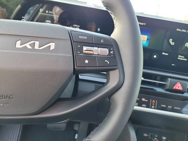 New 2026 Panthera Metal Kia EX image 12