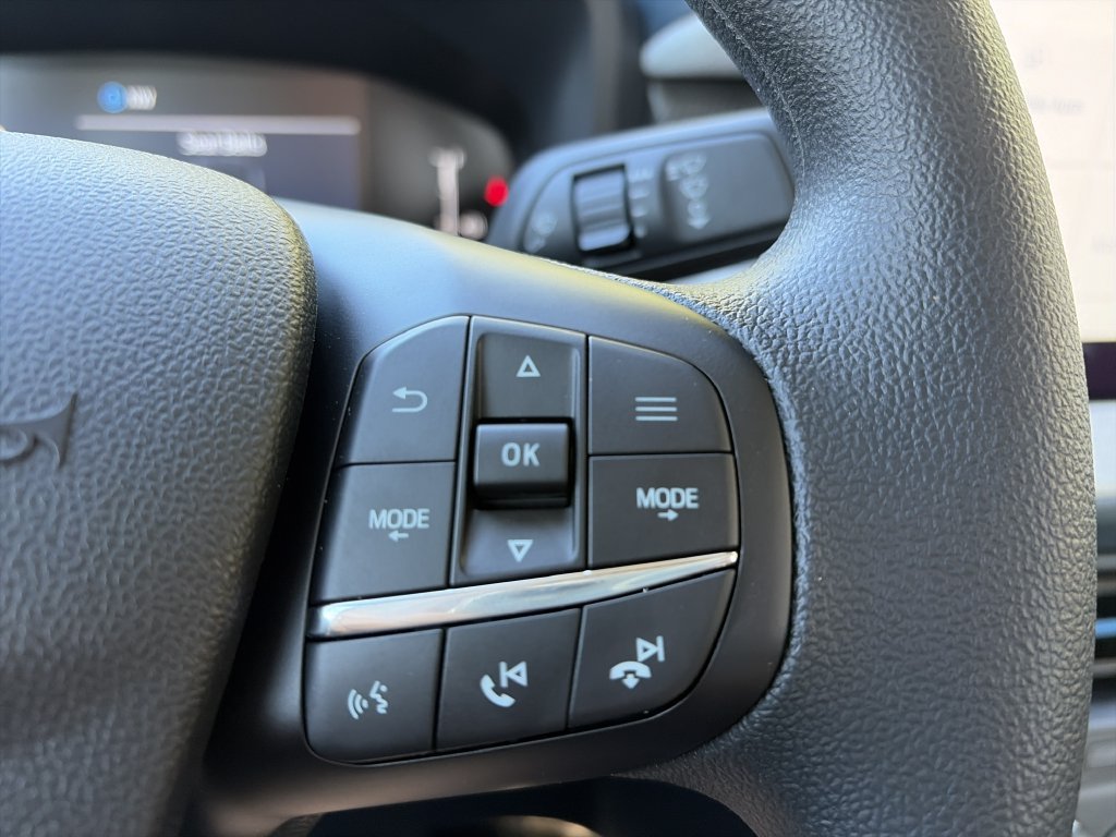 New 2026 Oxford White Ford XLT image 21
