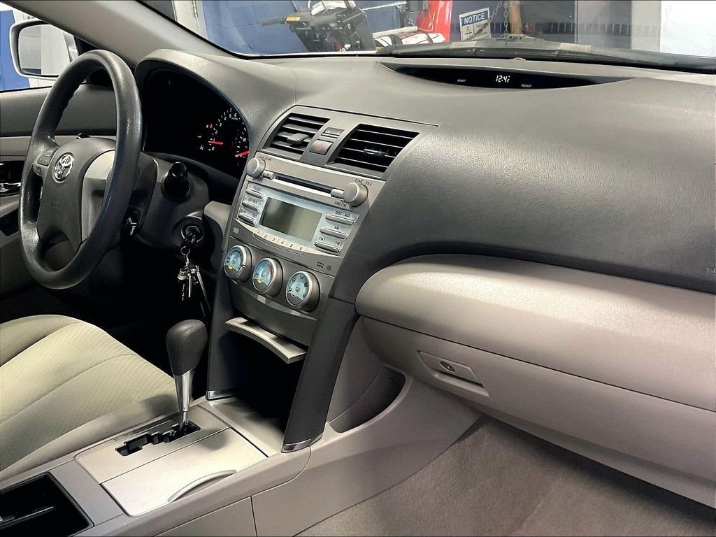 Used 2007 Gray Toyota Base CE image 14
