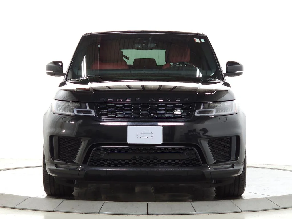 Used 2022 Black Land Rover HSE Dynamic image 11
