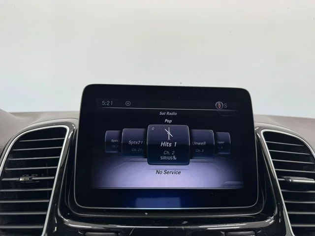 Used 2018 Black Mercedes-Benz GLE 350 image 29