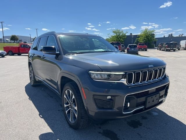2022 Jeep Grand Cherokee L Overland 4x4's photo