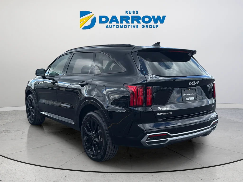 Used 2023 Black Kia SX image 3