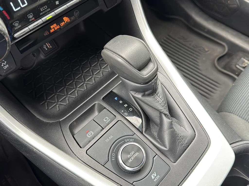 Used 2024 White Toyota LE image 30