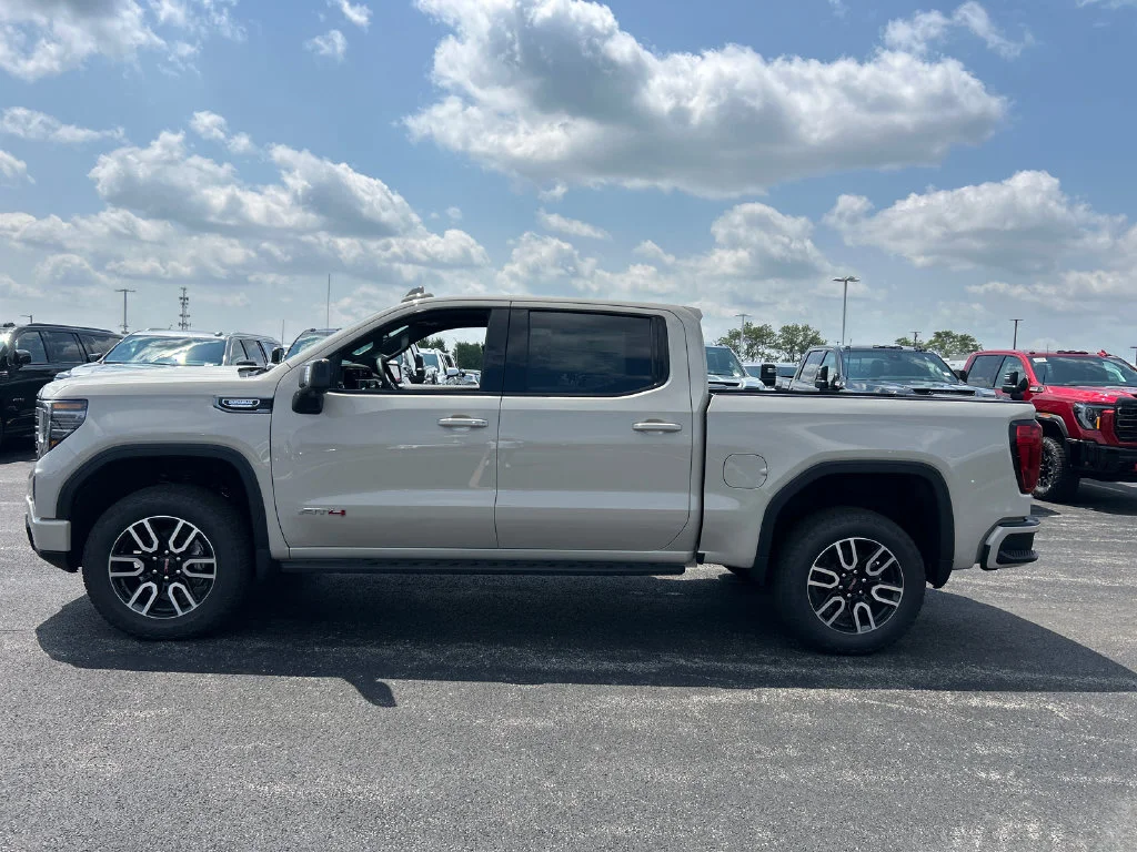 2026 GMC Sierra 1500 AT4 - Photo 11