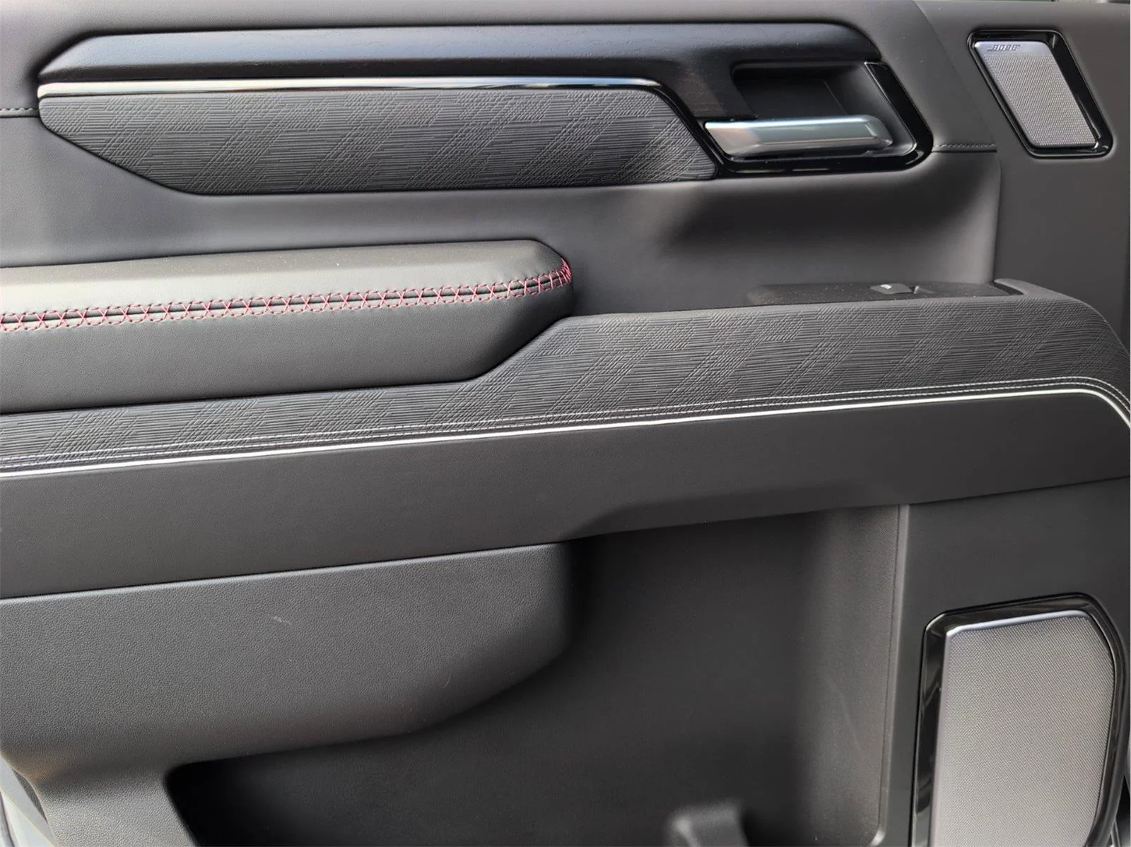 New 2026 Sterling Metallic GMC AT4X image 10