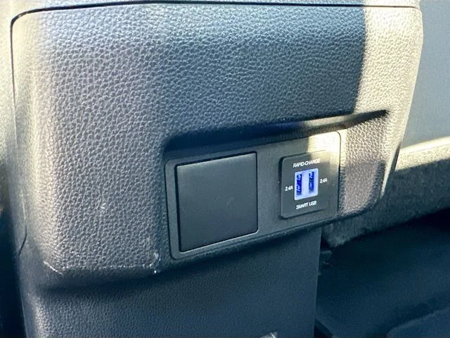 Used 2025 White Toyota SR5 image 23