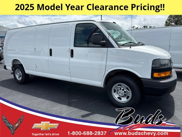 2025 Chevrolet Express Cargo