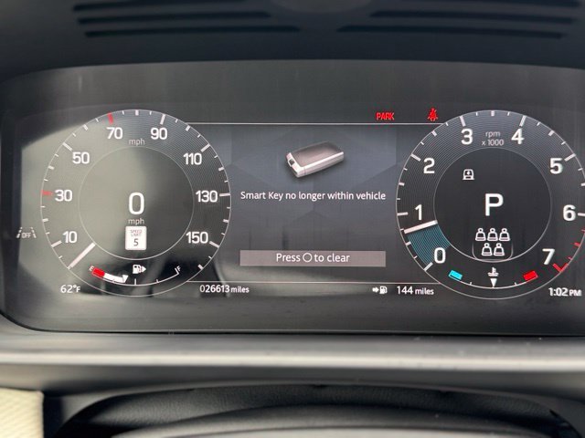 Used 2024 Fuji White Land Rover Dynamic SE image 25