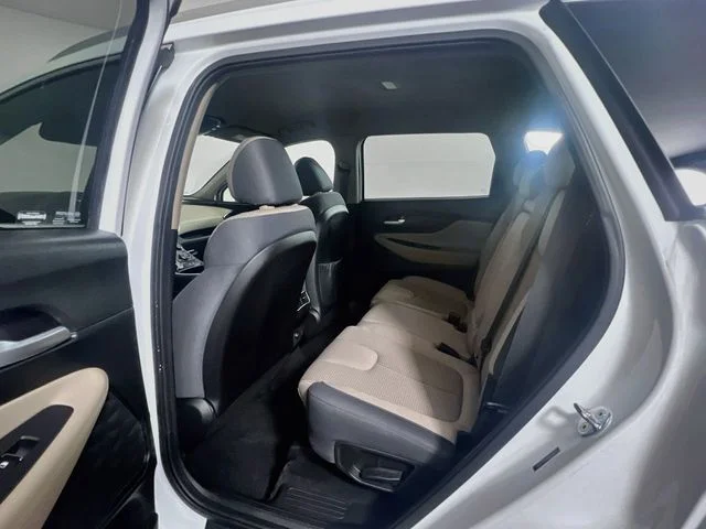 Used 2022 Quartz Hyundai SEL image 17