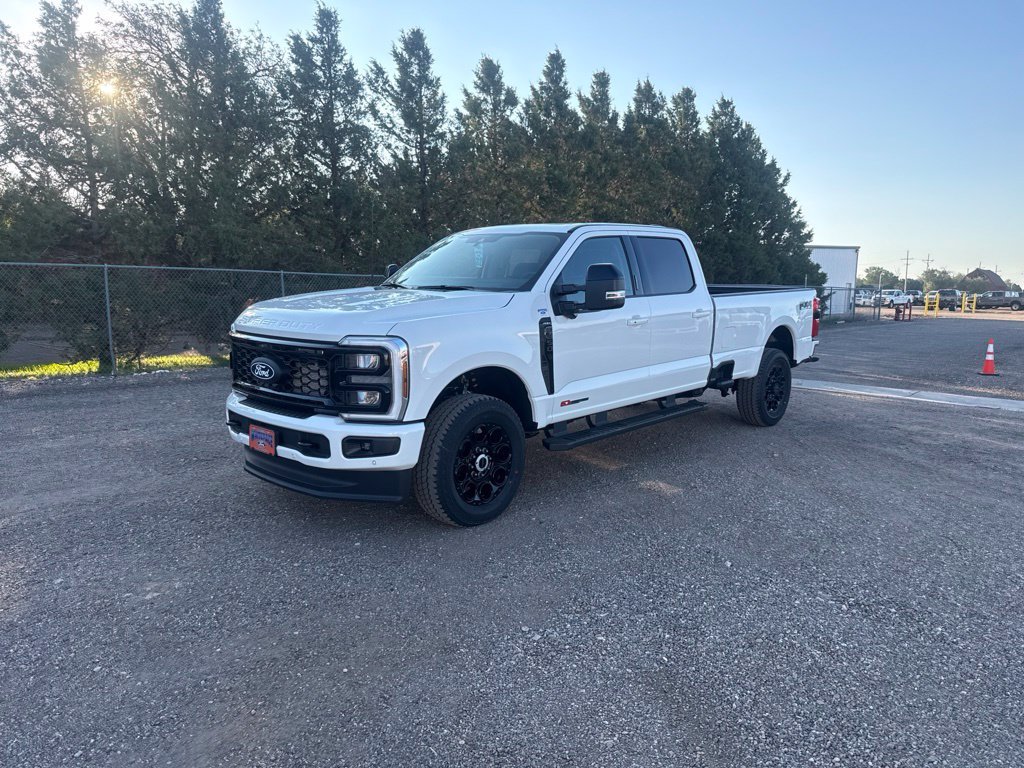 New 2027 White Ford Lariat image 1