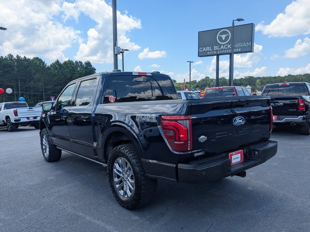 Used 2024  Ford King Ranch image 7