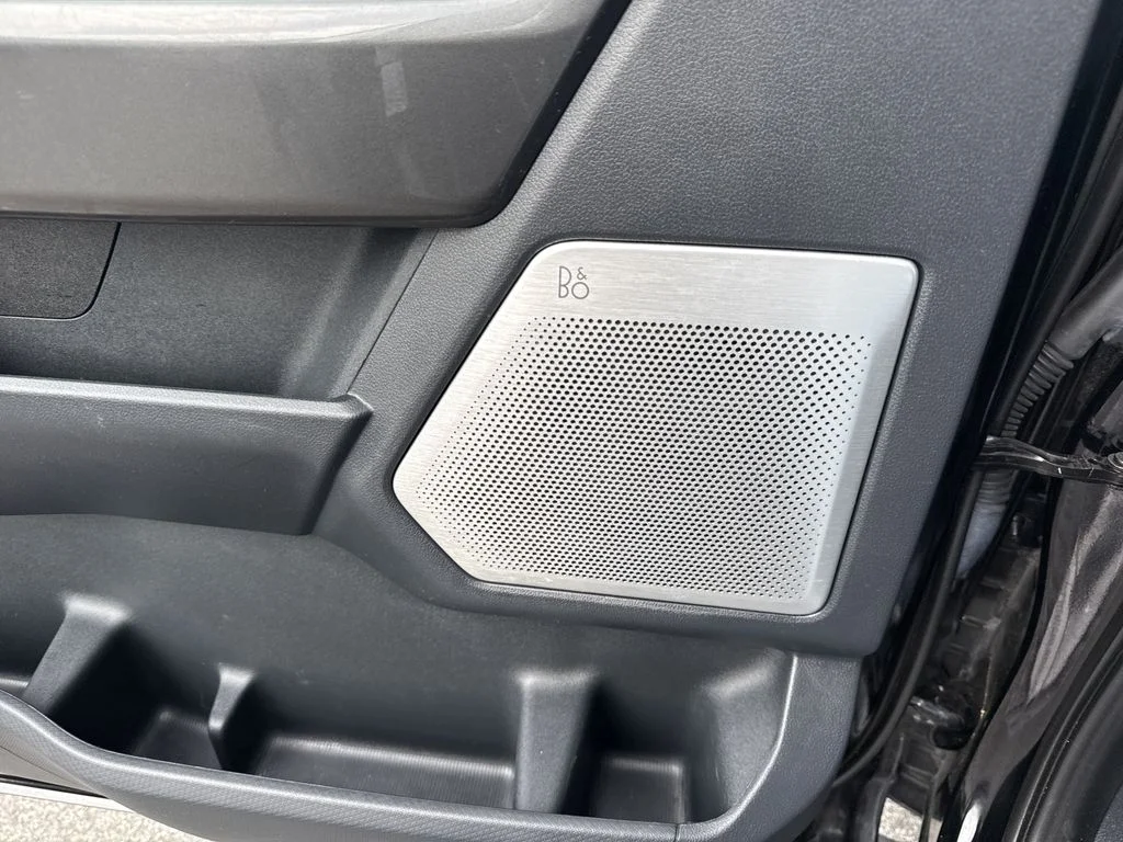 Used 2022 Agate Black Metallic Ford Lariat image 28