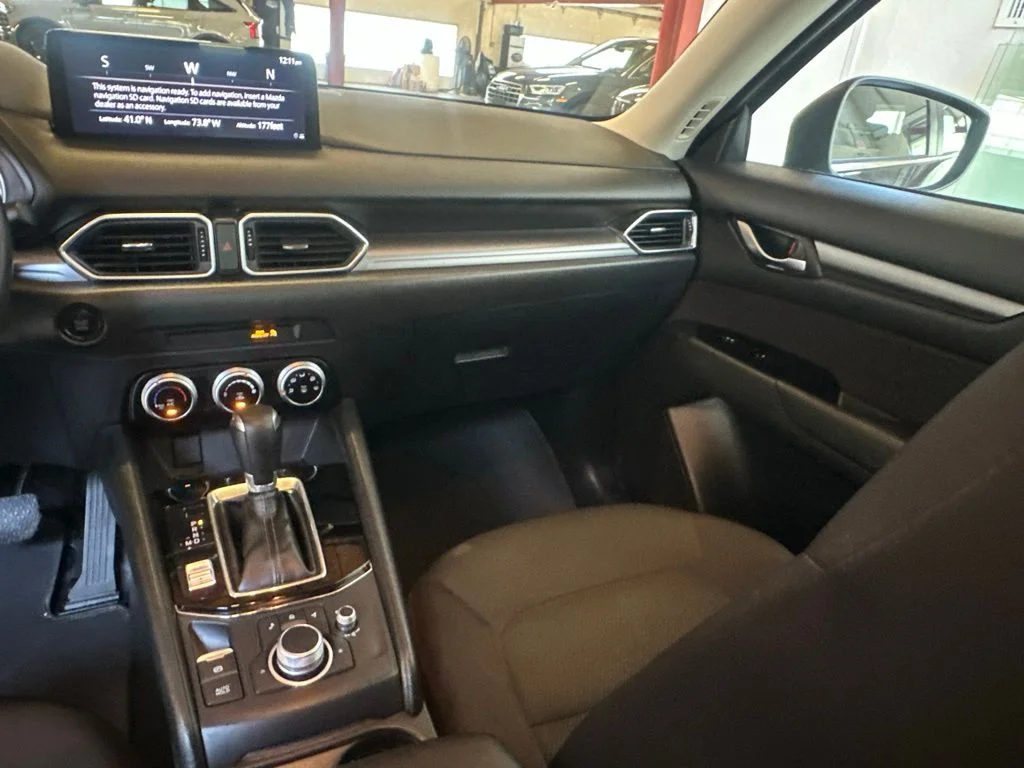 Used 2023 Black Mazda 2.5 S image 27