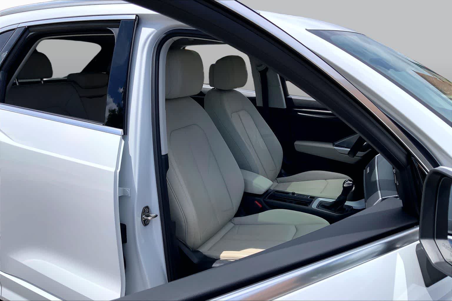 Used 2020 Glacier White Metallic Audi S line Premium Plus image 9