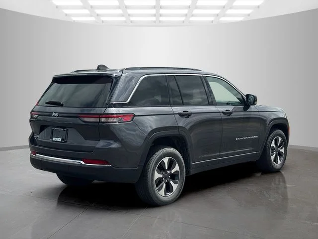 Used 2024 Gray Jeep 4xe image 7