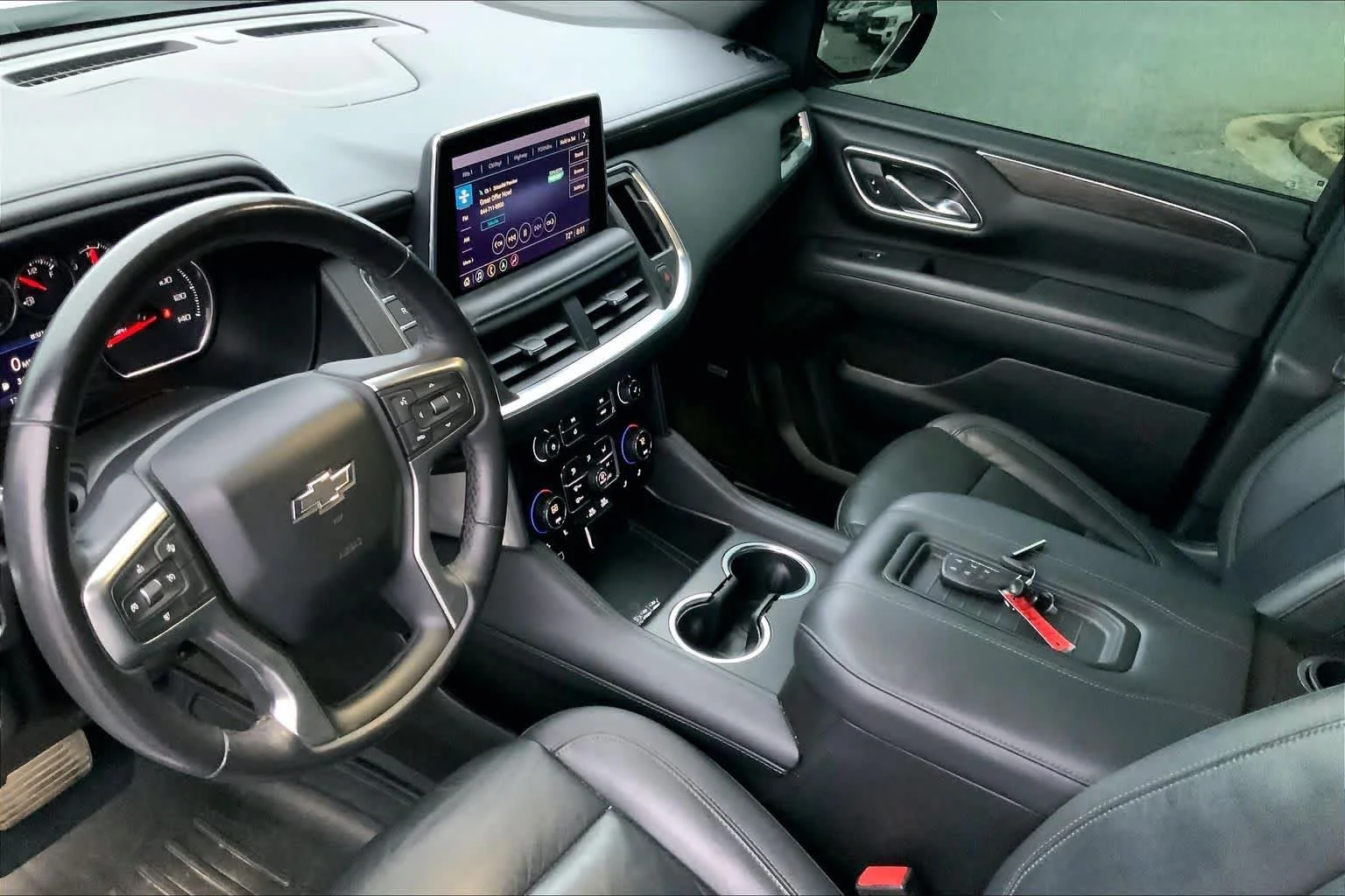 Used 2021 Summit White Chevrolet Z71 image 16
