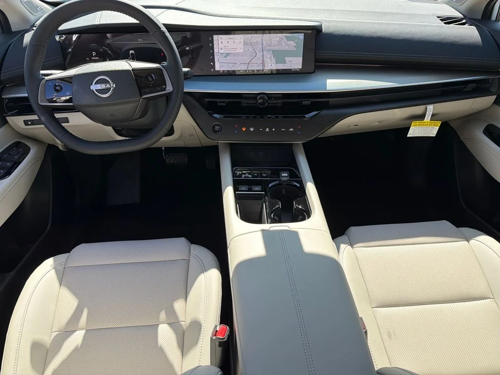 New 2026 Everest White Pearl TriCoat Nissan SL image 16