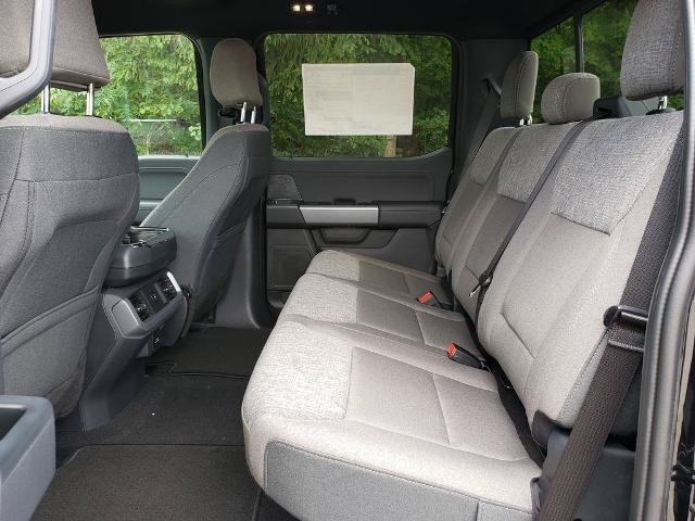 New 2026 Agate Black Metallic Ford XLT image 33