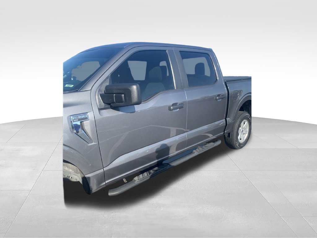 Used 2023 Gray Ford XLT image 3