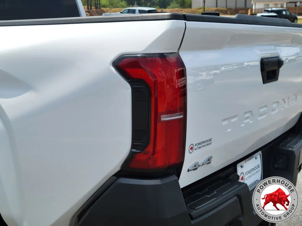 Used 2024 White Toyota SR image 13