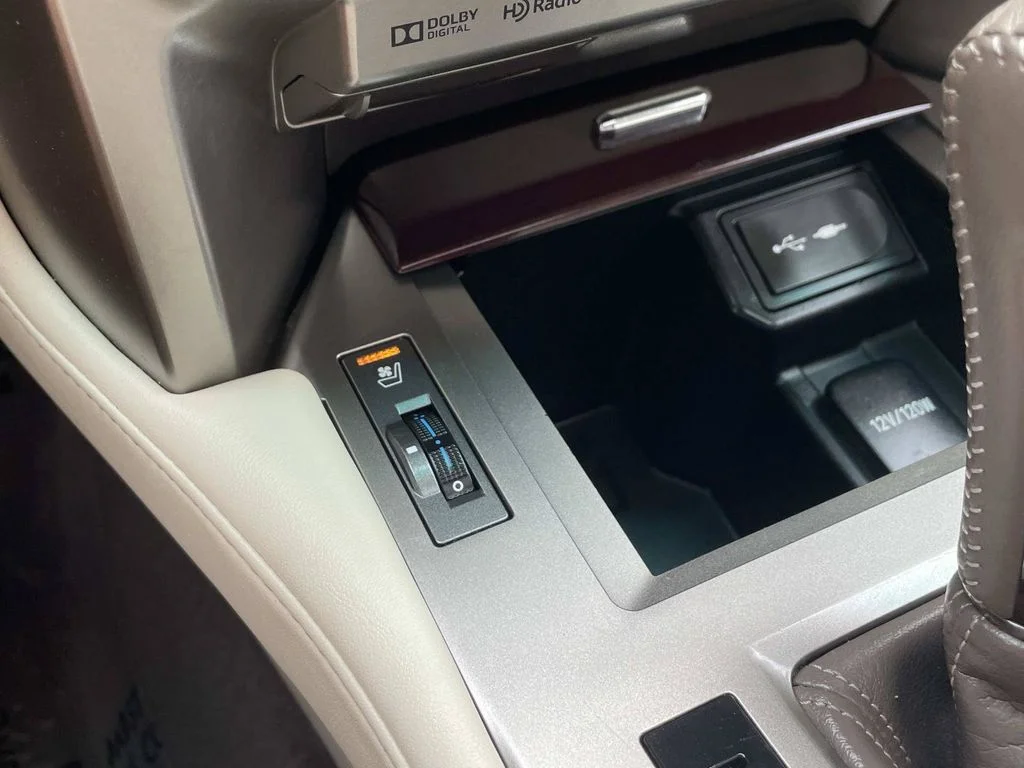 Used 2018  Lexus 460 image 41