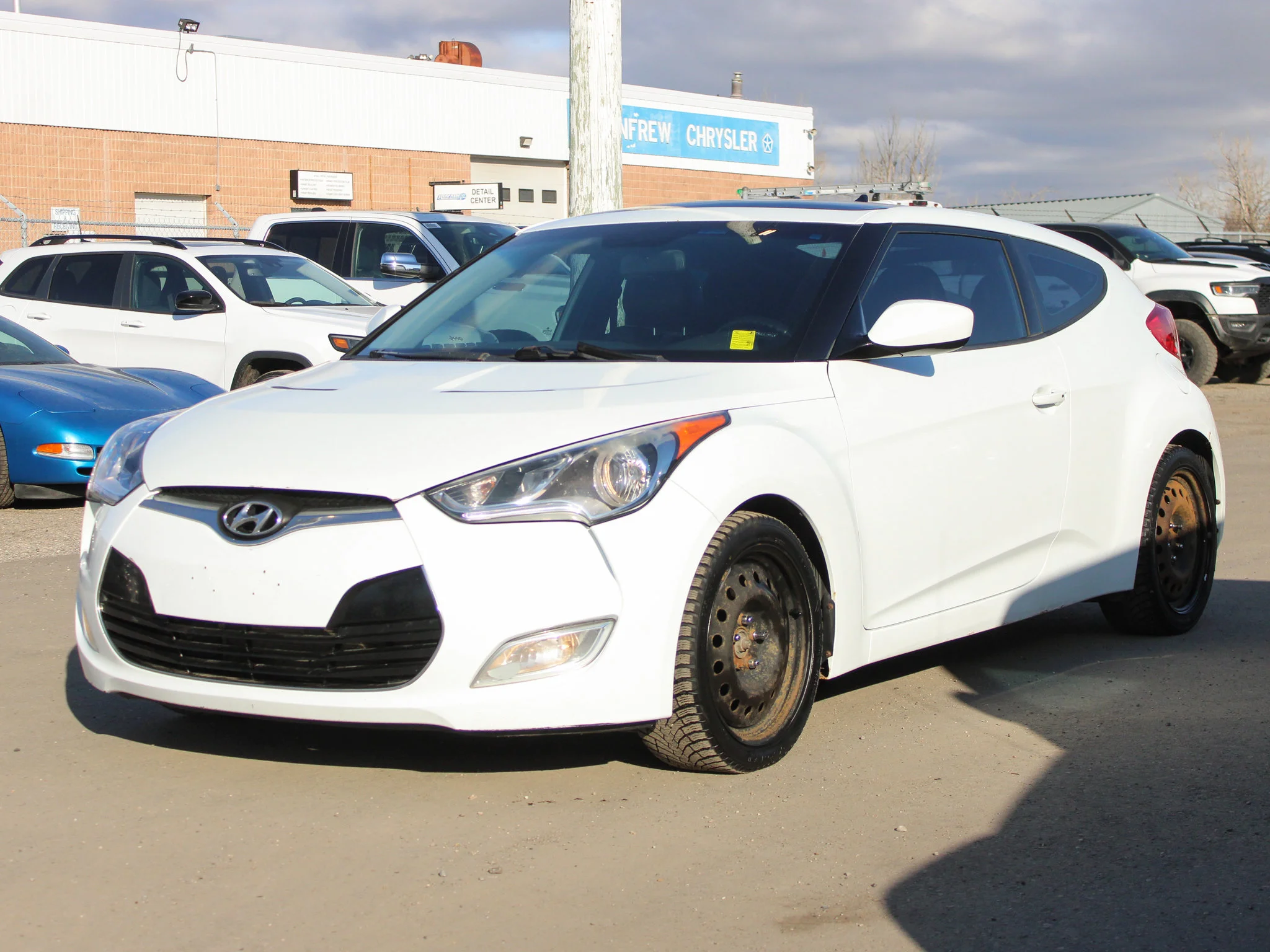 Used 2012 White Hyundai w/Tech * Mechanic Special | Navigation | Heated Seats | Backup Camera image 7