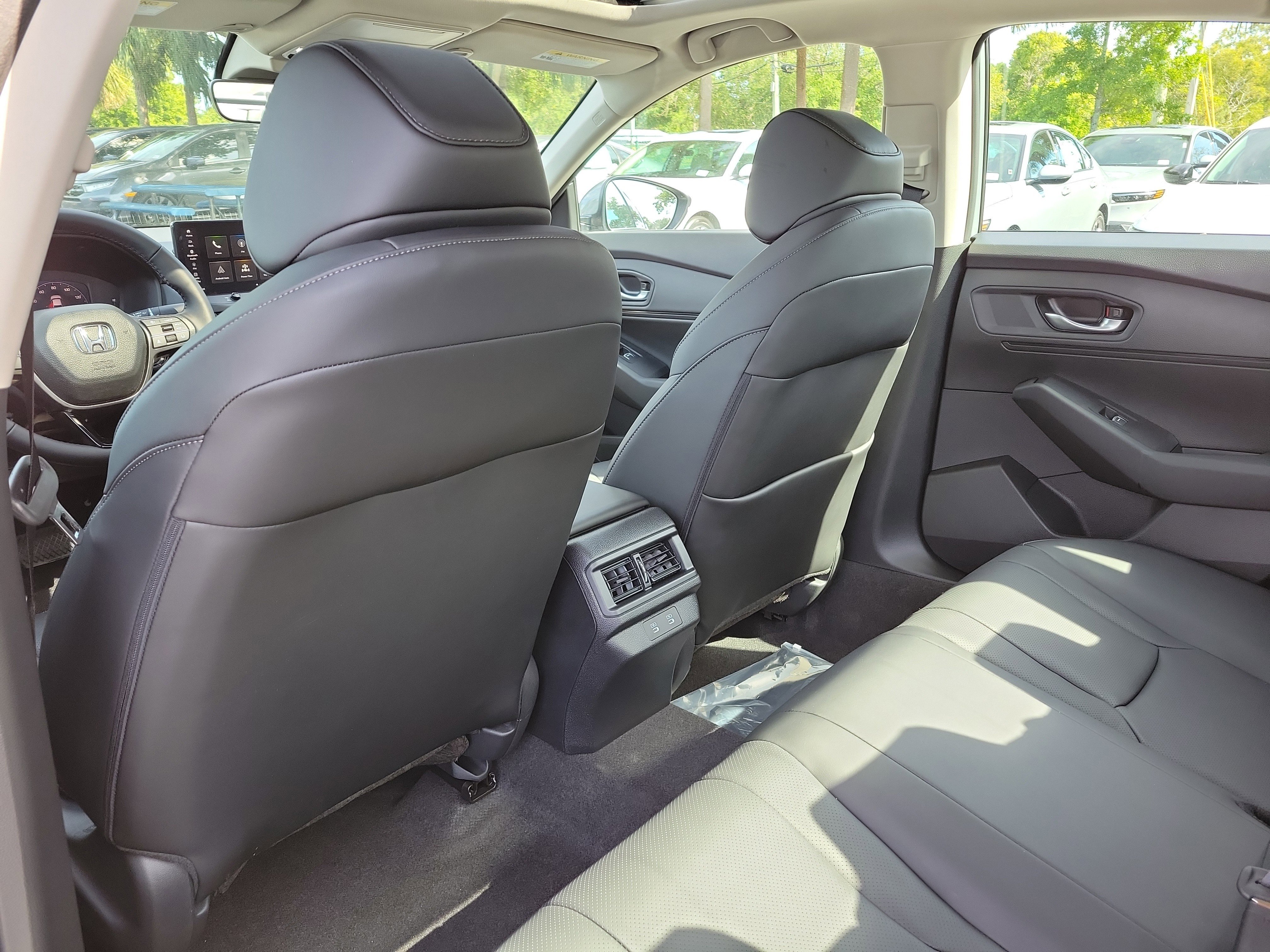 New 2026 Urban Gray Pearl Honda EX-L image 10
