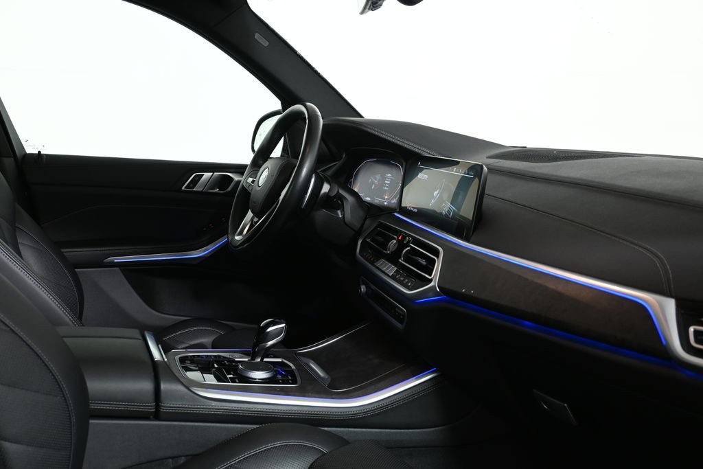 Used 2023 Black BMW xDrive40i image 33