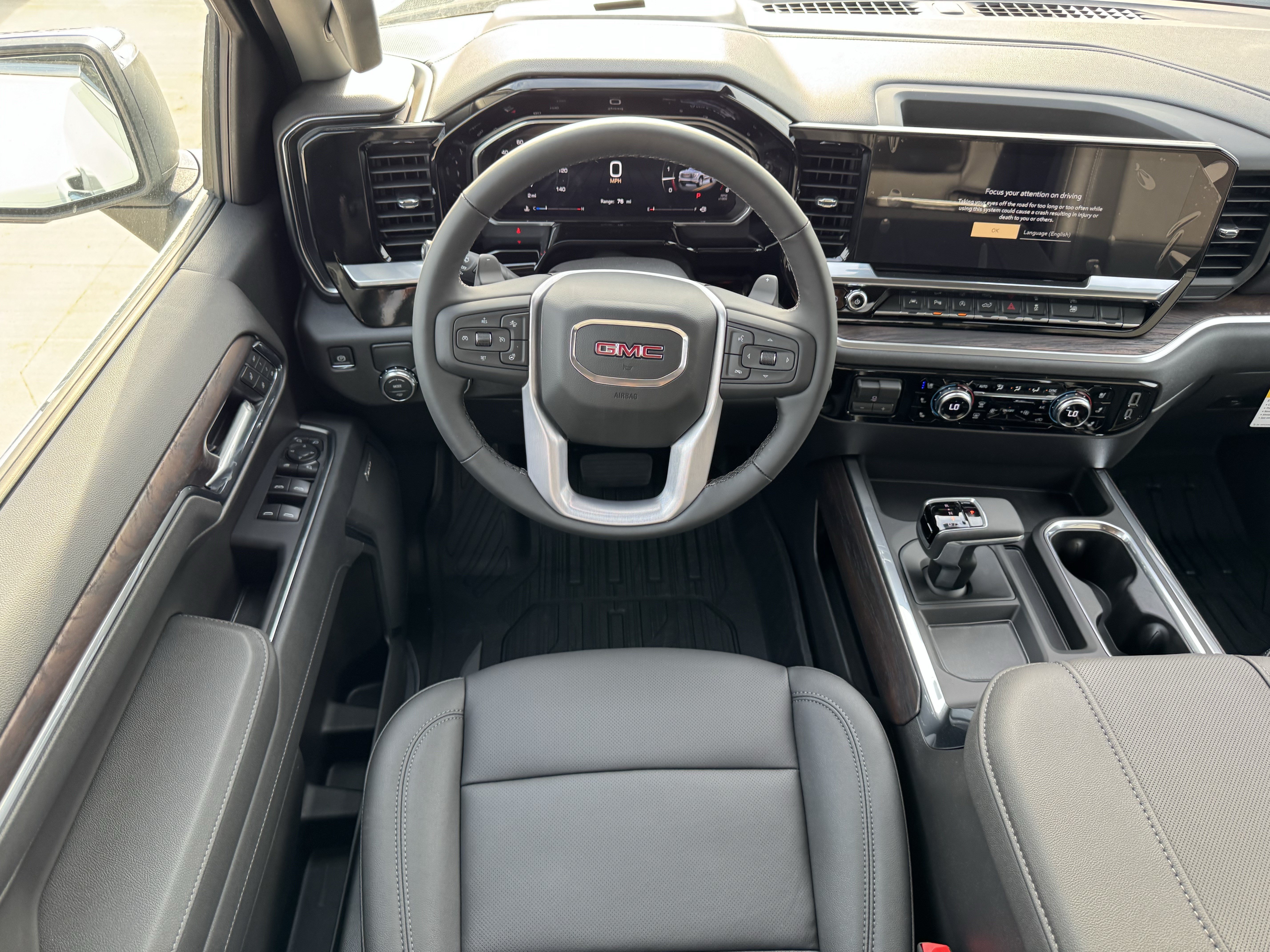 2026 GMC Sierra 1500 SLT - Photo 10
