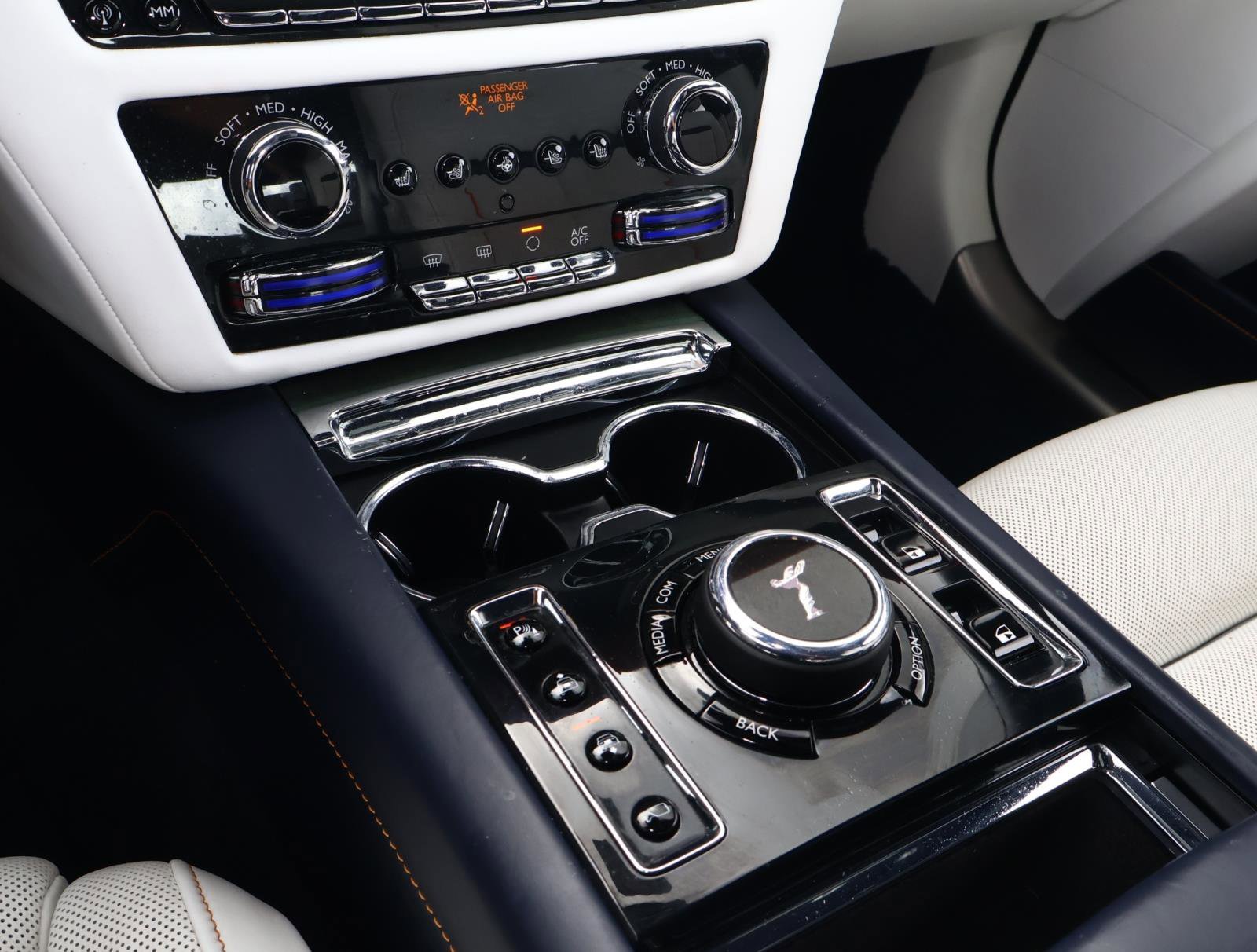 Used 2022 Midnight Rolls-Royce Base image 29