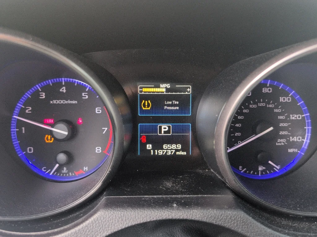 Used 2017 Lapis Blue Pearl Subaru Premium image 4