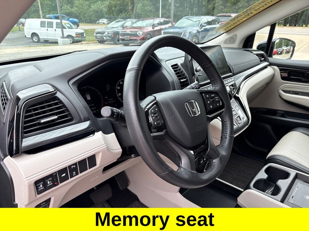 Used 2025 Silver Honda Elite image 19