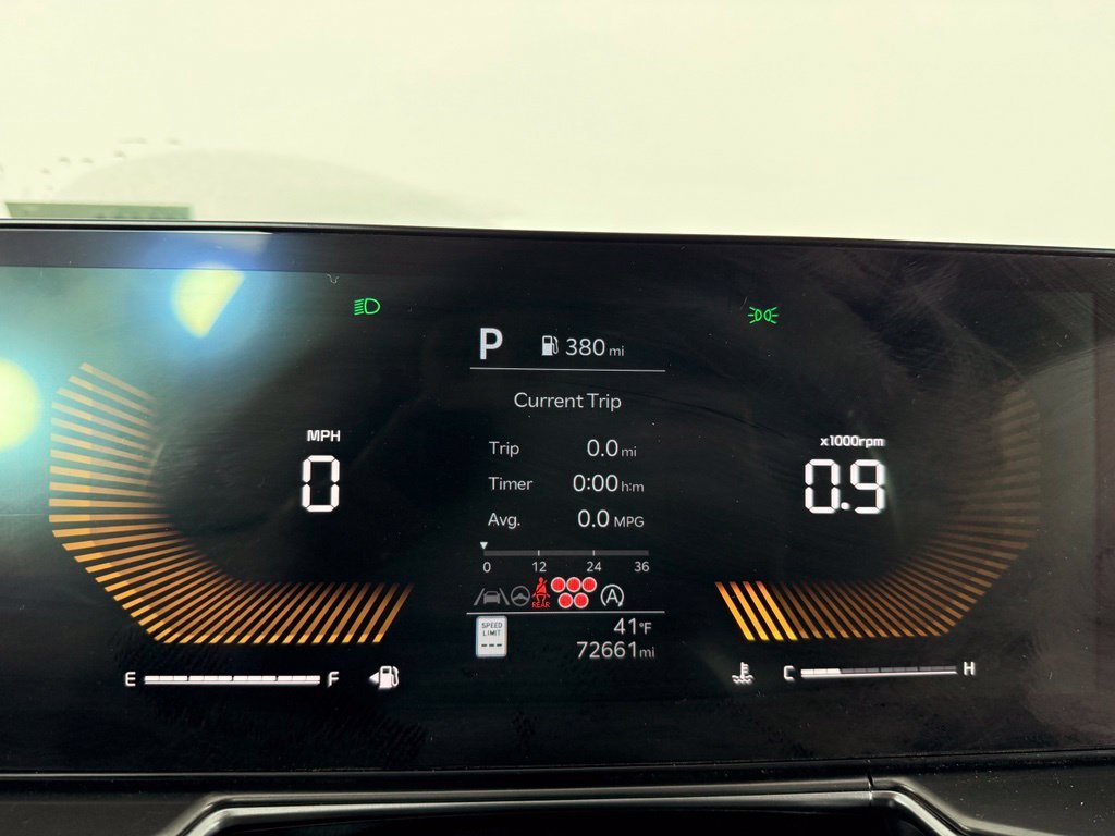 Used 2025 Silver Kia S image 32