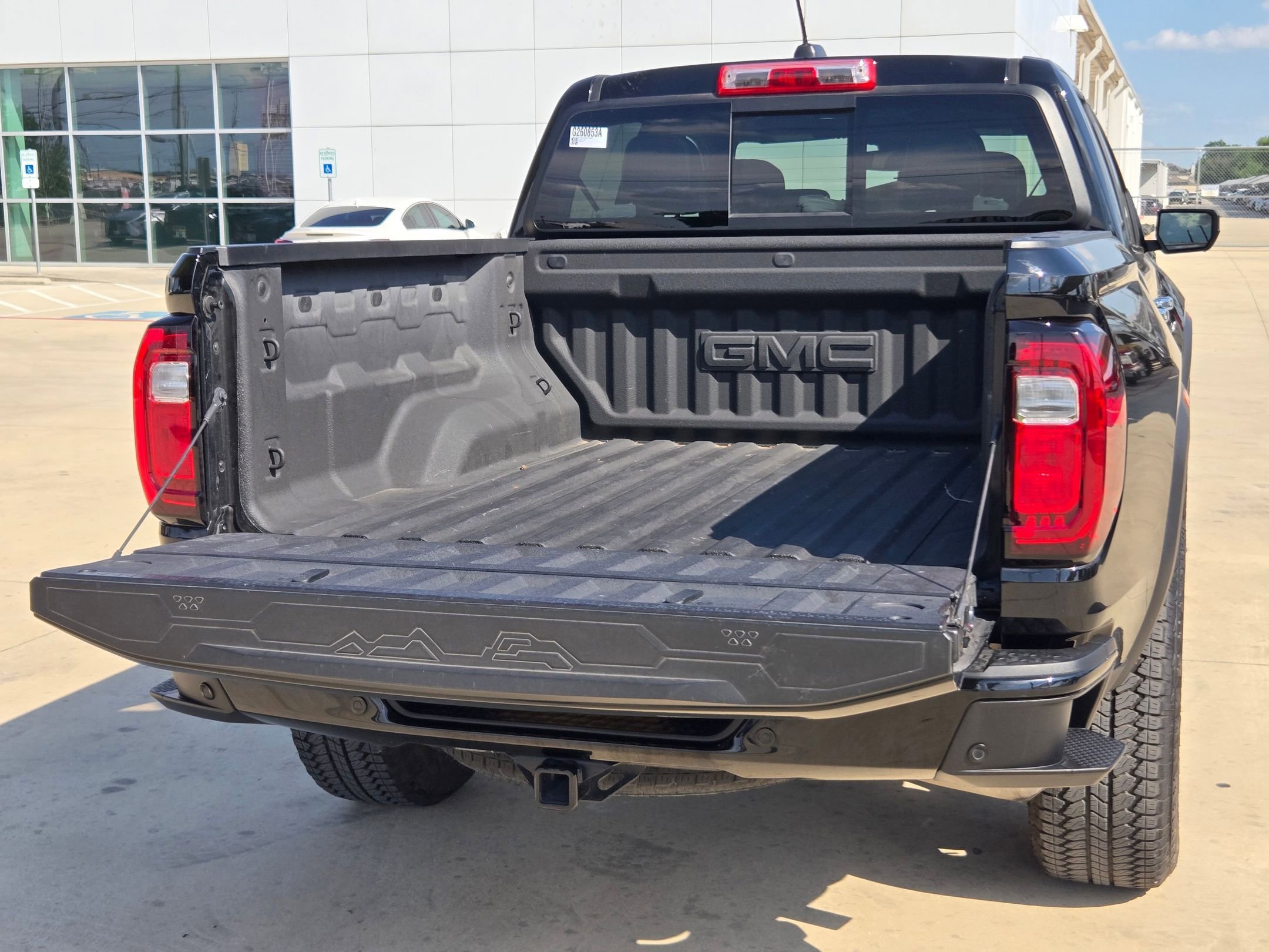 2025 GMC Canyon Denali - Photo 27