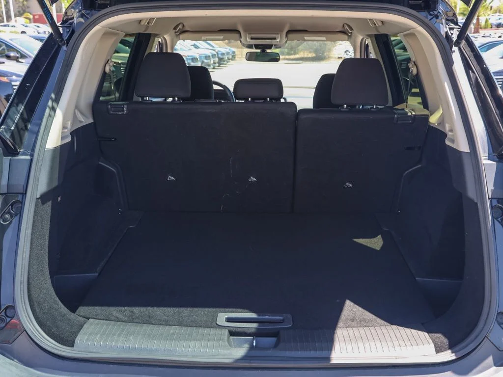 Used 2023 Black Nissan S image 15