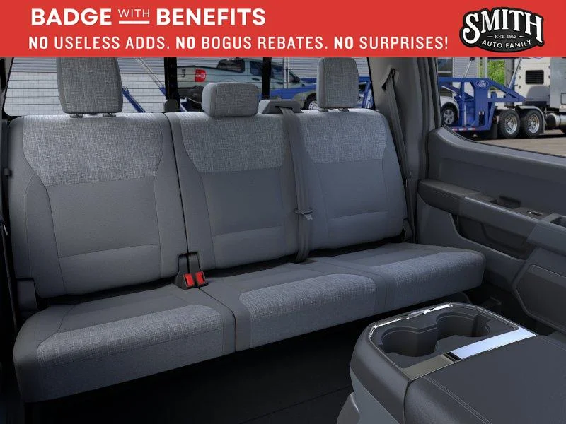 New 2026 Avalanche Ford F-350® XLT image 12