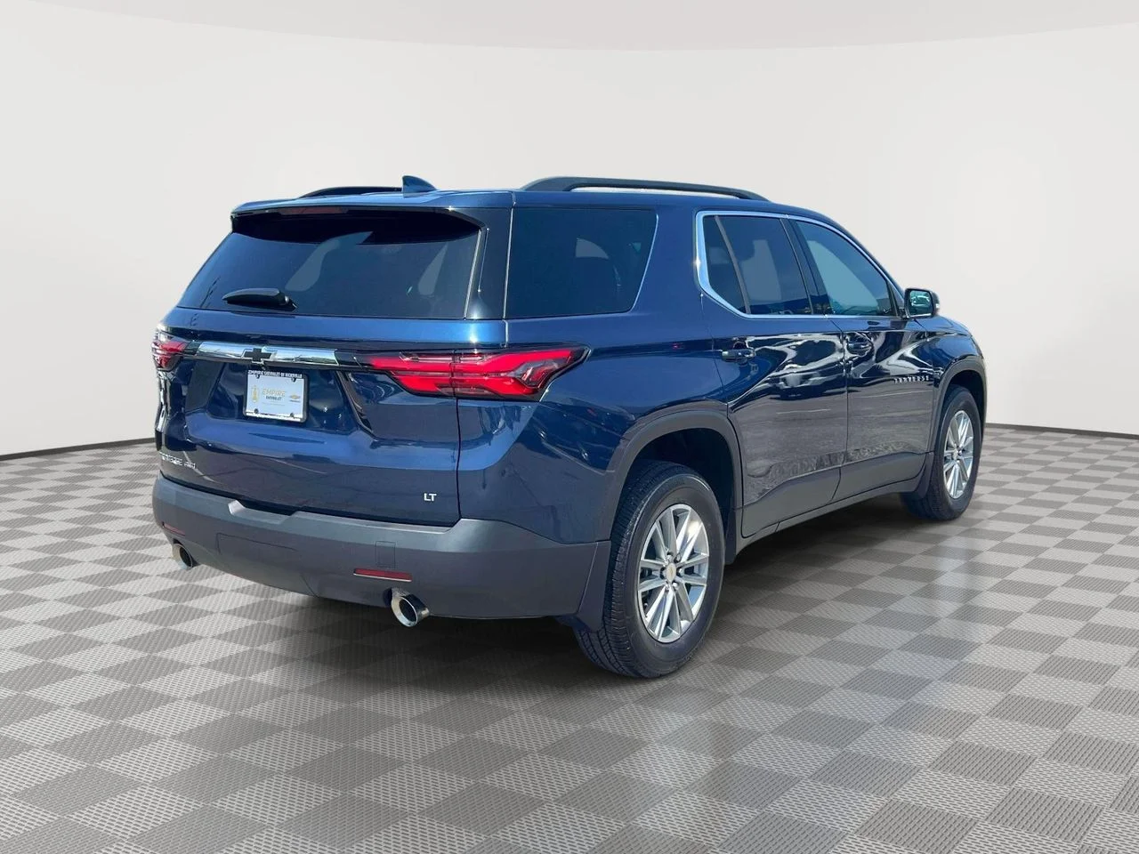 Used 2023 Northsky Blue Metallic Chevrolet AWD LT Cloth image 5