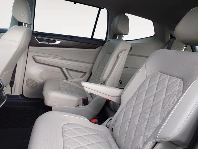 Used 2024 White Volkswagen 2.0T SEL Premium R-Line image 13