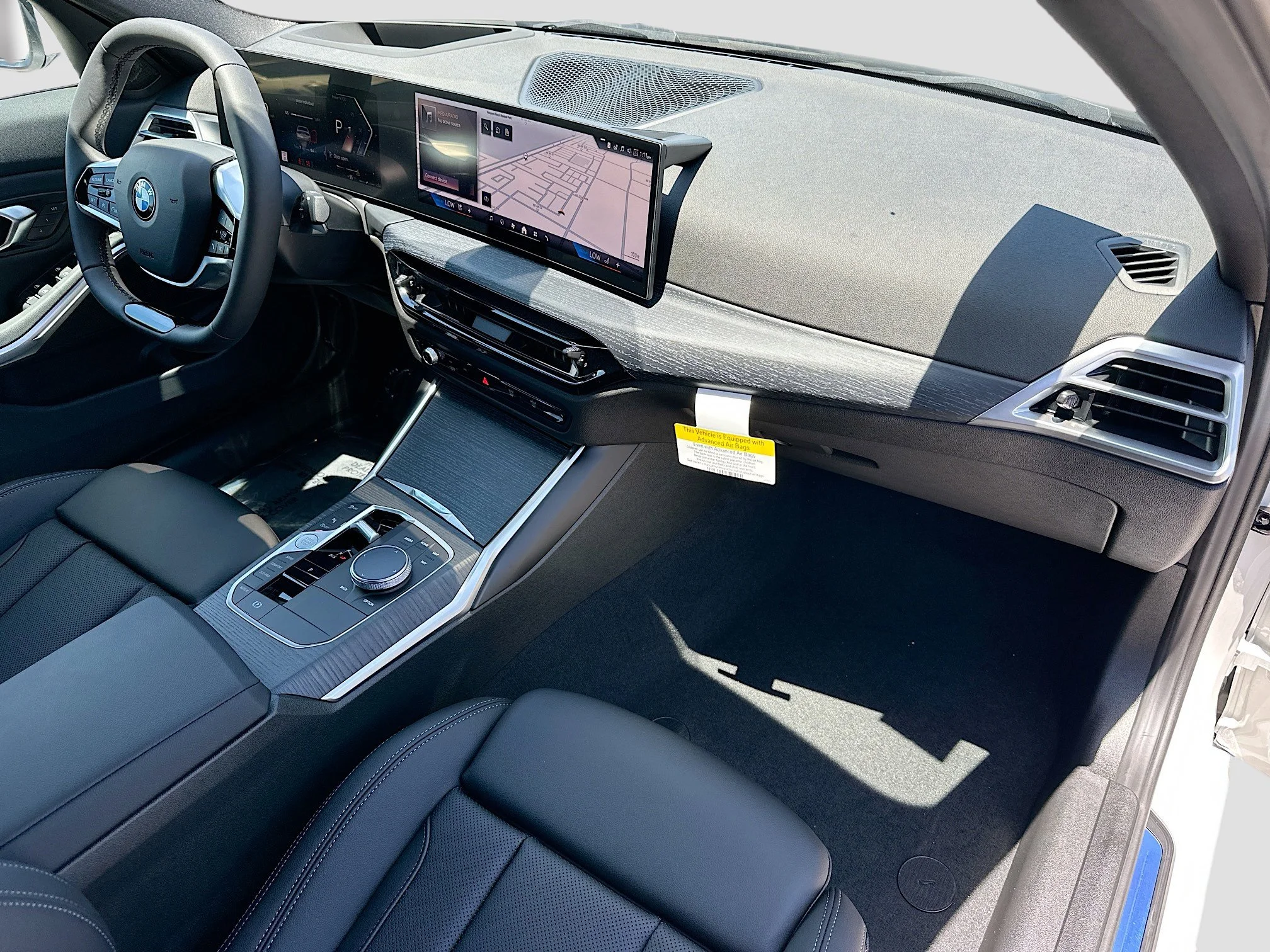 2025 BMW 3 Series 330i - Photo 26